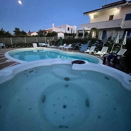 B&B Villa Alma San Costanzo Exteriör bild
